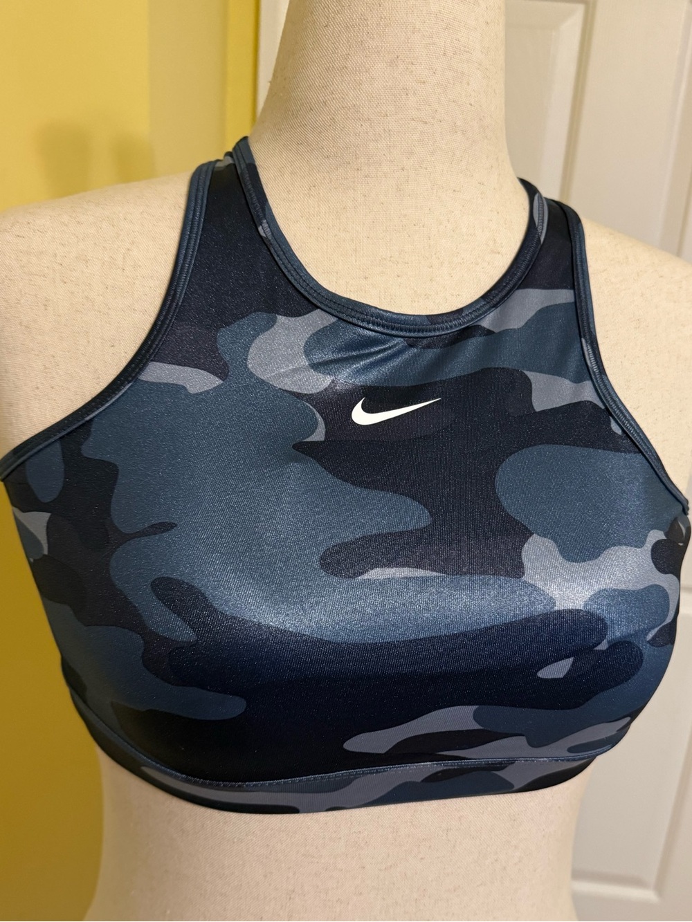 Nike Women's Navy & Gray Camo High-Neck Sports Bra